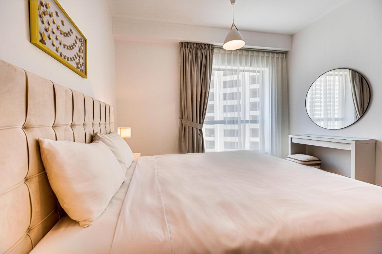 2 Bd Apartment In Bahar Jbr Dubai Bagian luar foto