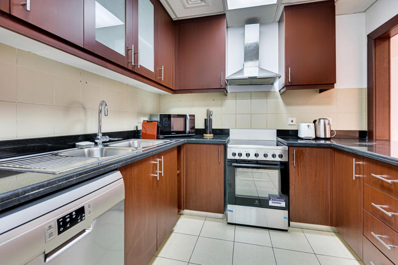 2 Bd Apartment In Bahar Jbr Dubai Bagian luar foto