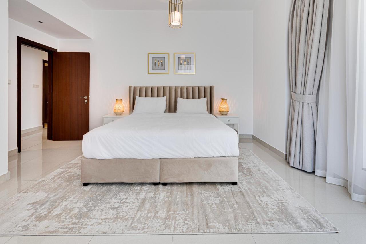 2 Bd Apartment In Bahar Jbr Dubai Bagian luar foto